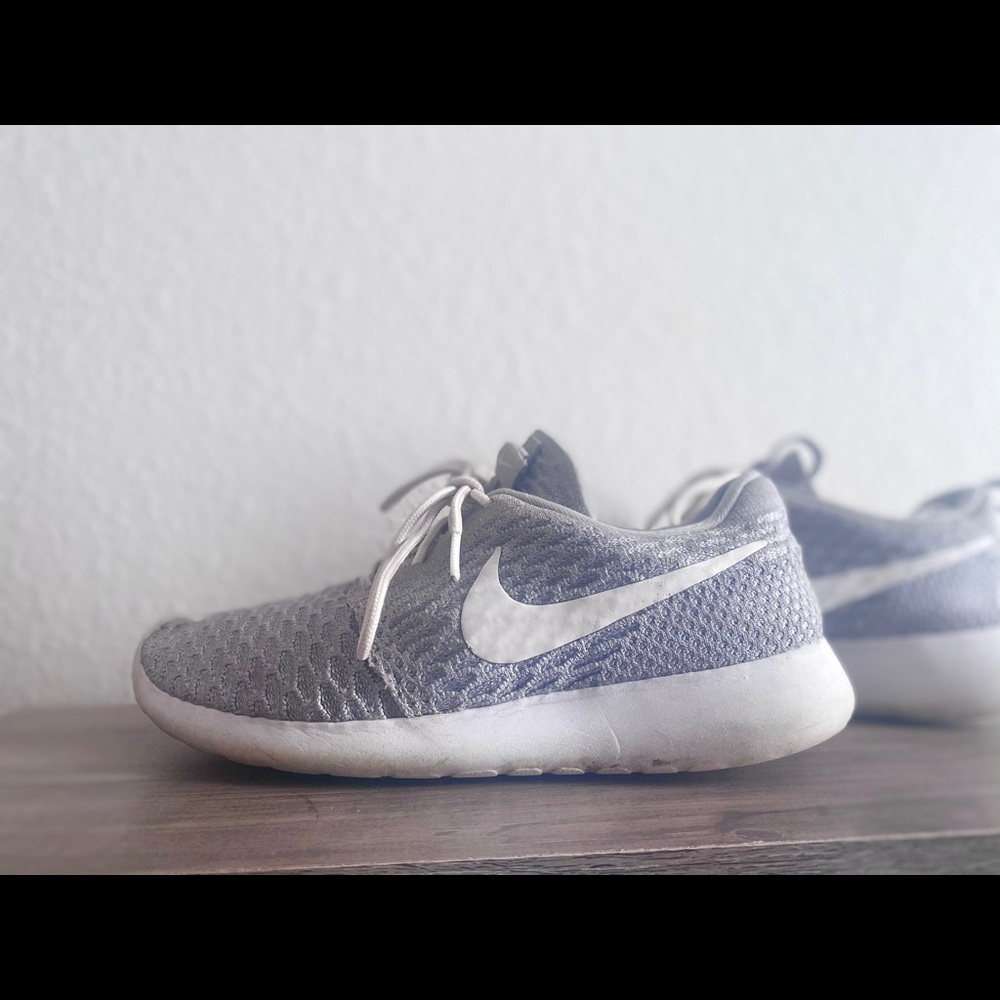 Grey Nike Roshes